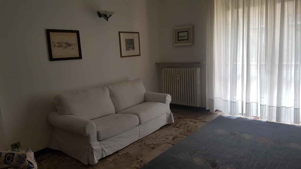 Casa Del Tennis Ivrea Buitenkant foto
