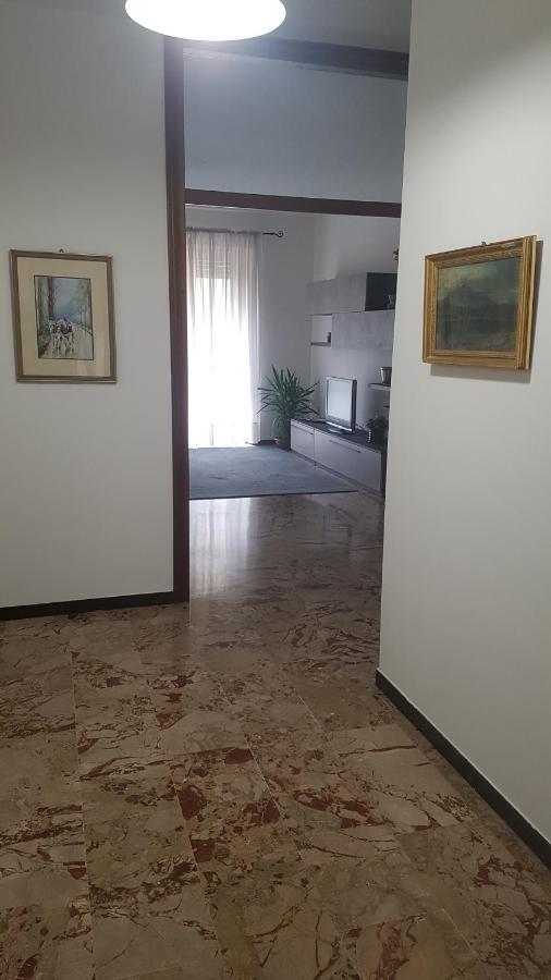 Casa Del Tennis Ivrea Buitenkant foto
