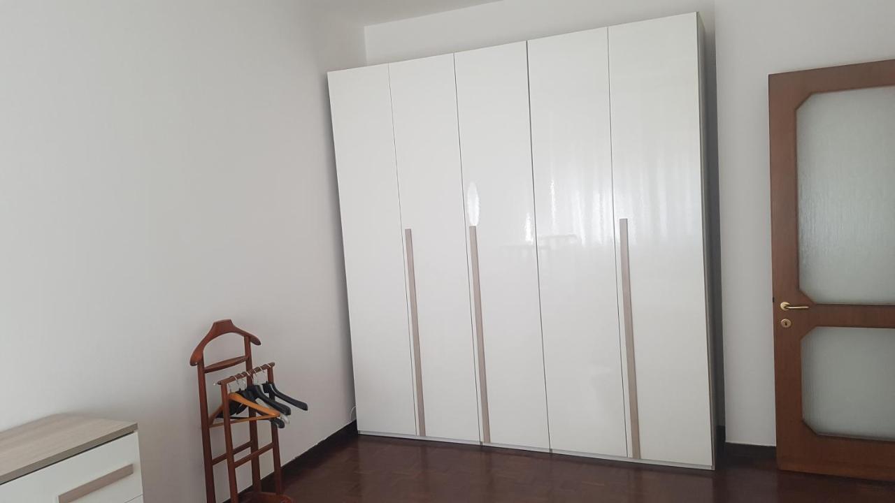 Casa Del Tennis Ivrea Buitenkant foto